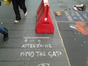 strada dissestata a via toledo