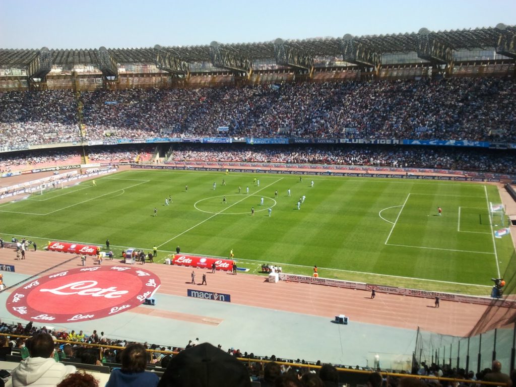 La promessa di De Magistris, Restyling dello stadio San Paolo