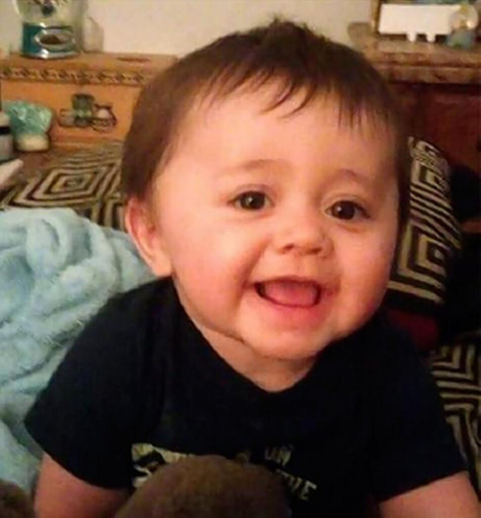 Ritrovato il cadavere del bimbo di 7 mesi gettato via dal padre