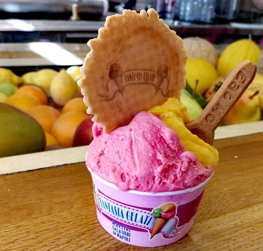 cono gelato tropical vibes