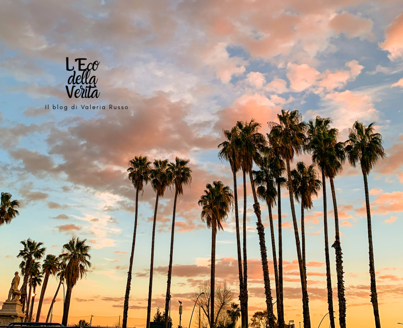 Osservare il tramonto a Napoli