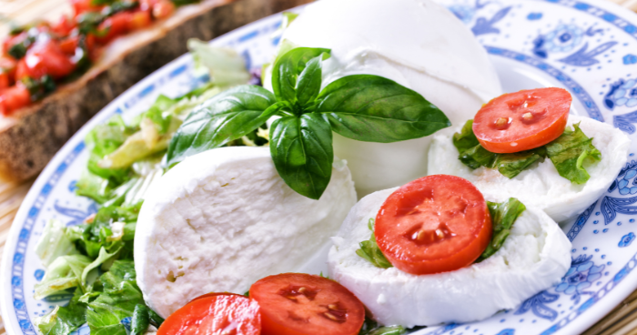 mozzarella di bufala pranzo della domenica napoletano