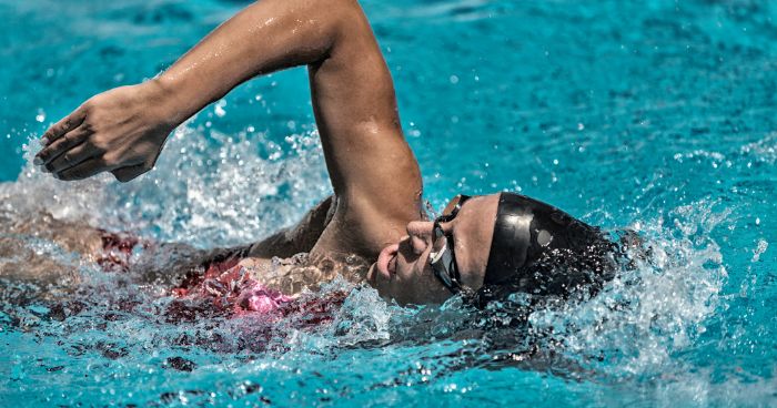 benefici del nuoto donne